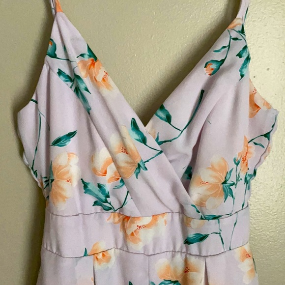 Floral Romper - Picture 4 of 6